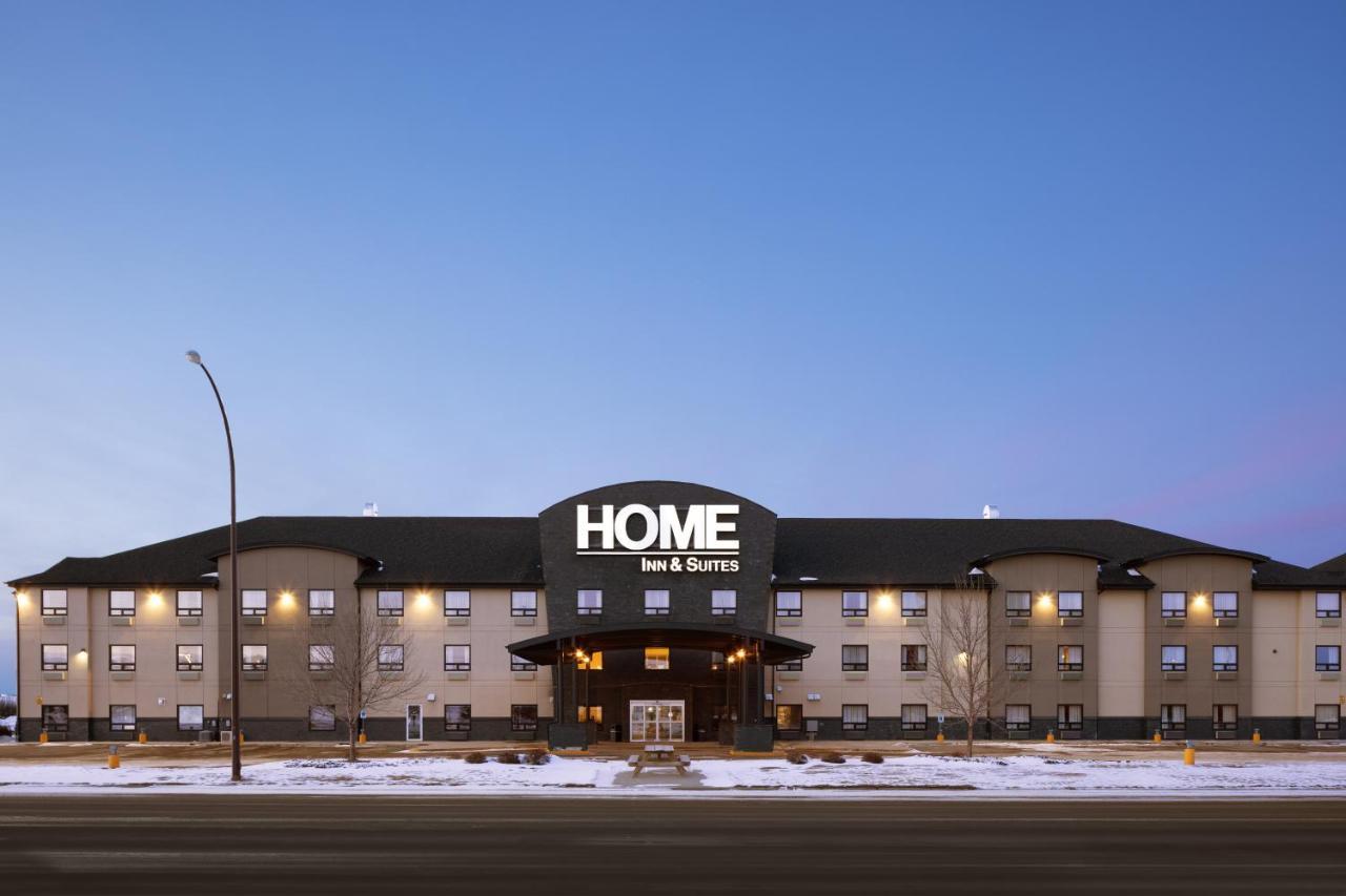 Home Inn & Suites - Swift Current Dış mekan fotoğraf